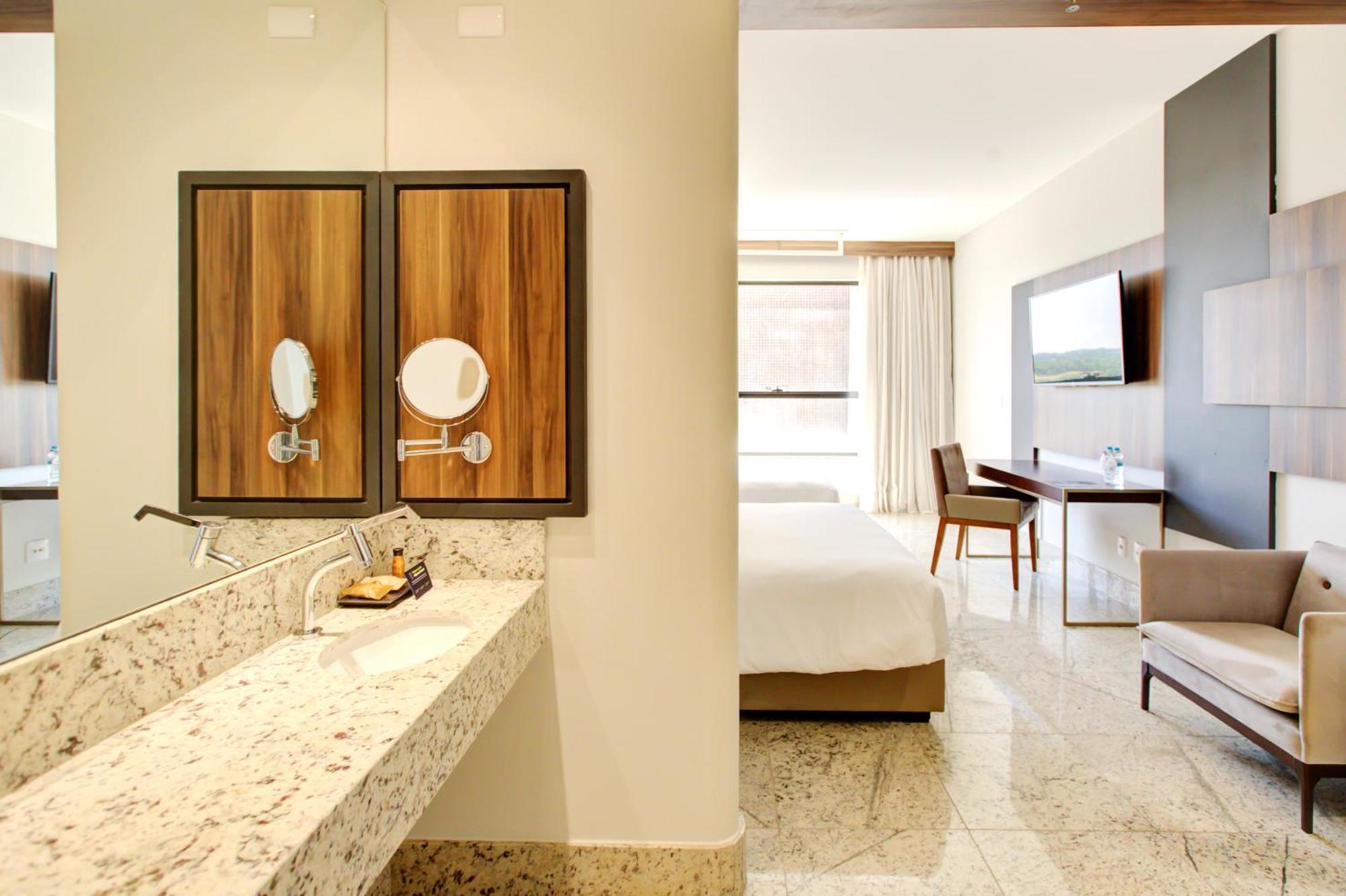 Doubletree By Hilton - - 5*