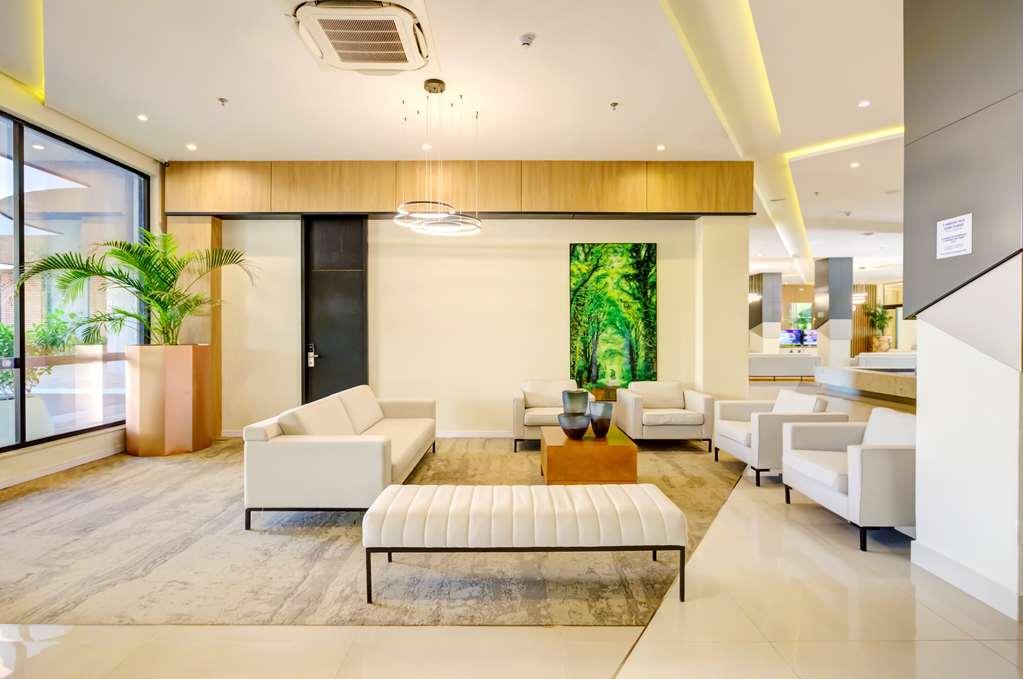 Doubletree By Hilton - -